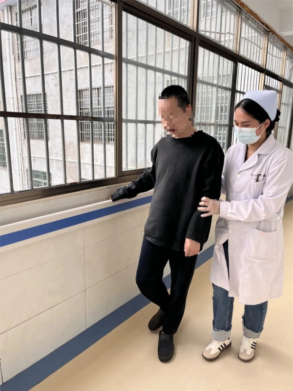降低跌倒發(fā)生率，守護(hù)患者安全